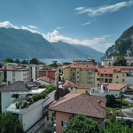 Bella Villa Apartments Riva del Garda Kültér fotó