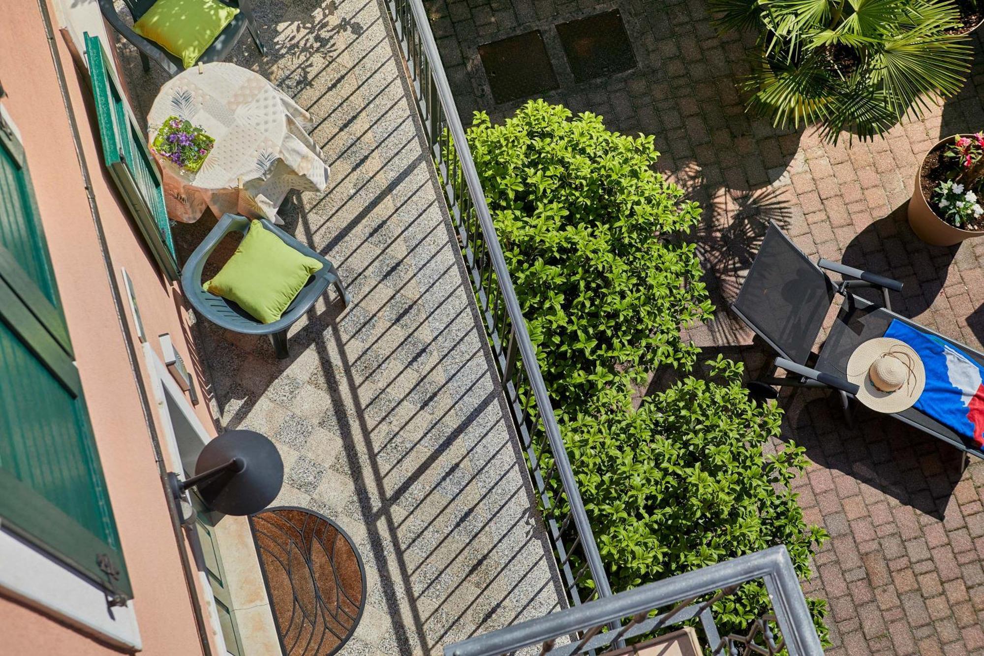 Bella Villa Apartments Riva del Garda Kültér fotó