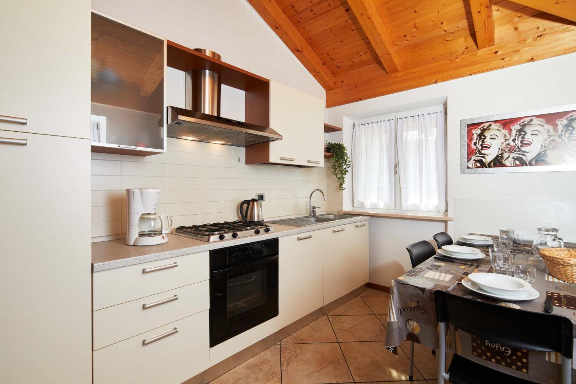 Bella Villa Apartments Riva del Garda Kültér fotó