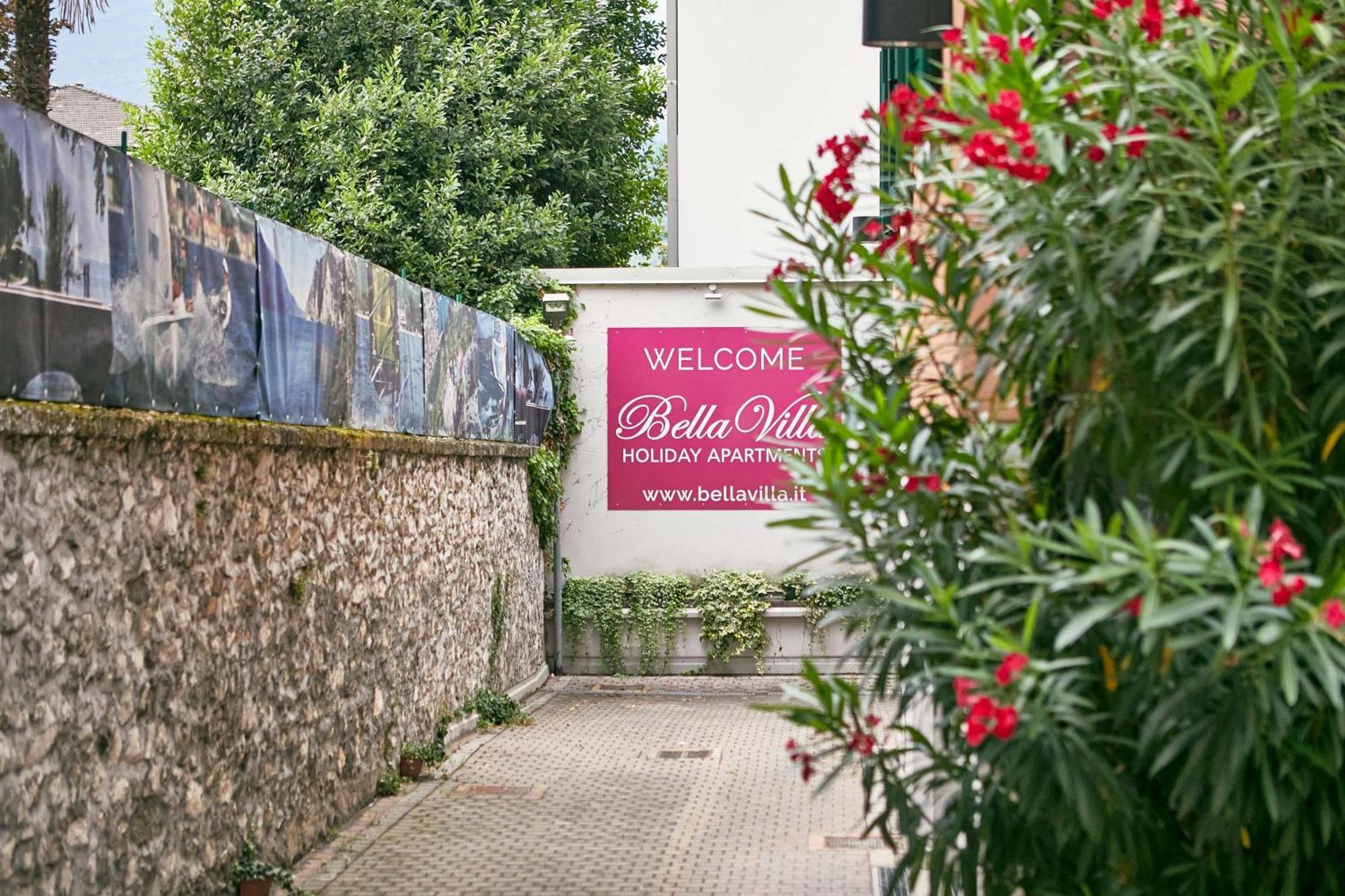 Bella Villa Apartments Riva del Garda Kültér fotó